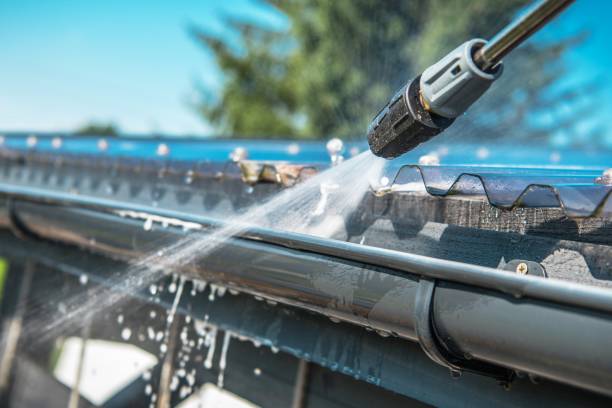 Best Commercial Building Pressure Washing  in Englishtown, NJ