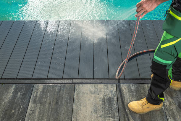 Best Fence Pressure Washing  in Englishtown, NJ