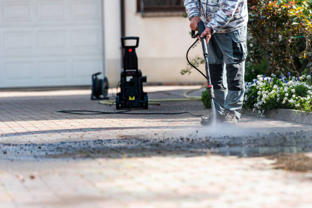 Best Commercial Building Pressure Washing  in Englishtown, NJ
